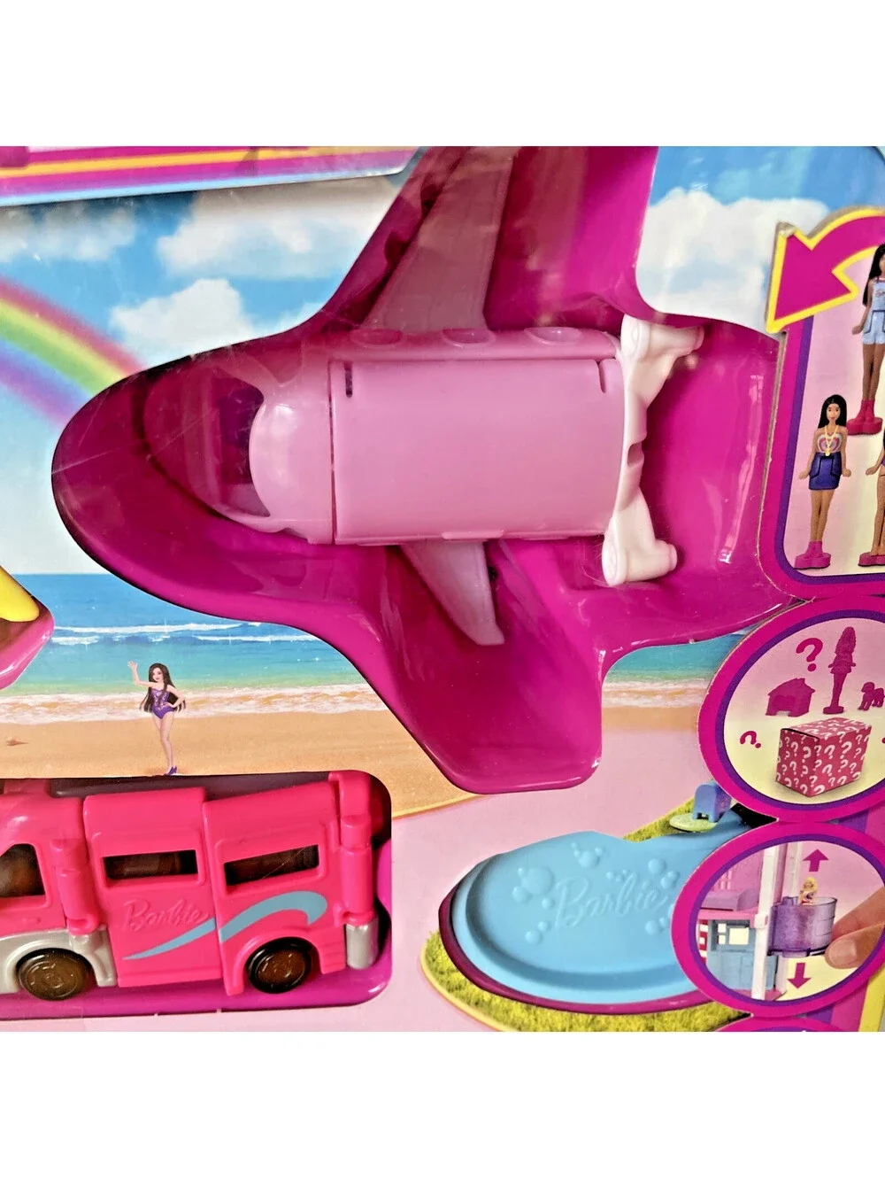 Barbie Mini BarbieLand DreamHouse & 3-Vehicle Playset Piccolo, Multicolor
